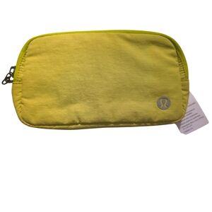 Lululemon Lime Everywhere Belt Bag - NEW